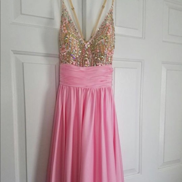 Dress - Picture 2 of 3